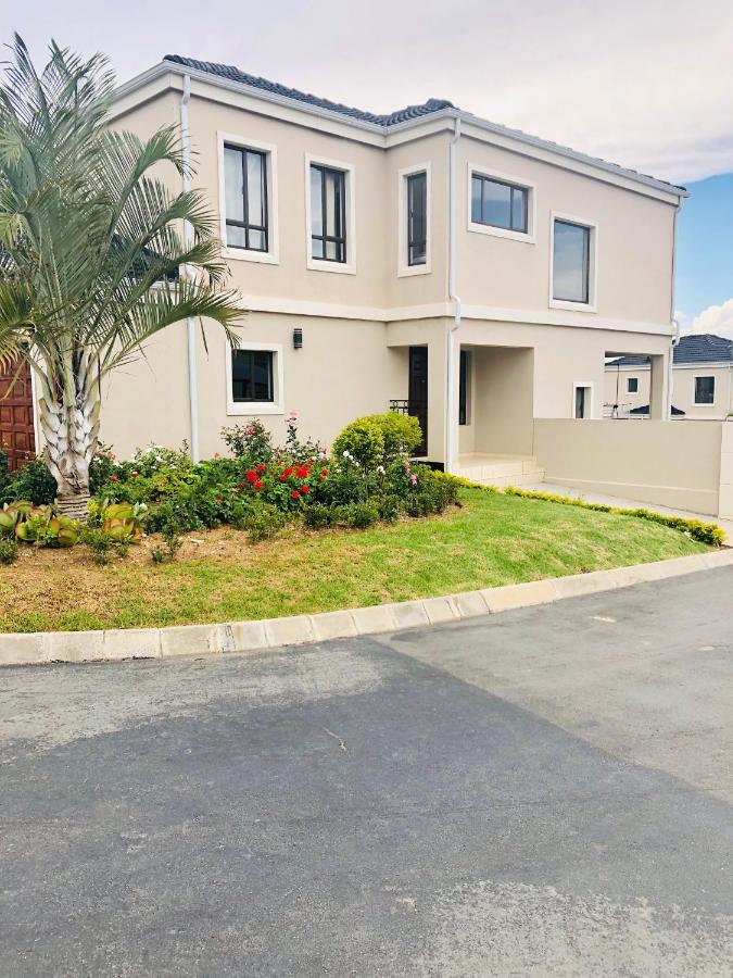 Cluster 59 Issa Villa Midrand